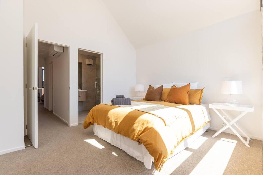 Inner City Luxury With Free Parking Christchurch Exteriör bild