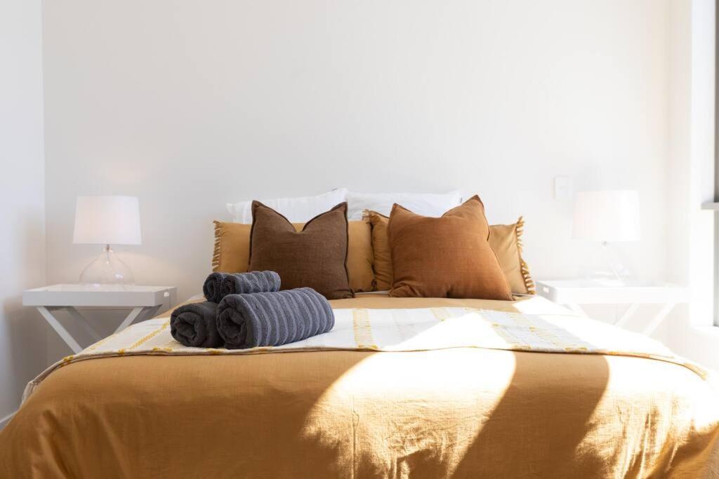 Inner City Luxury With Free Parking Christchurch Exteriör bild