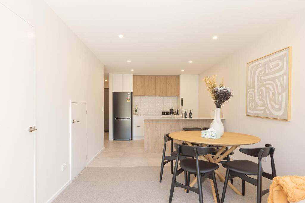 Inner City Luxury With Free Parking Christchurch Exteriör bild