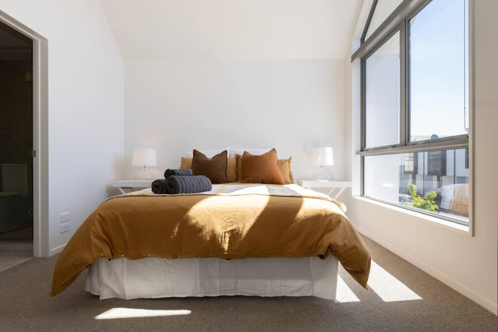 Inner City Luxury With Free Parking Christchurch Exteriör bild